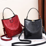 Weiyinxing Female 2024 Spring / Summer New Fashion Bucket Bag Korean Version Female Stone Grain Handbag Single Shoulder Cross-Body Bag Fairy Bag