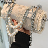 Weiyinxing High-quality Ladies Pearl Chain Shoulder Bag 2023 New Fashion Hand-held Handbag Hot-selling Messenger Hand Bag Cylinder Bag