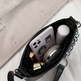Weiyinxing Chains Underarm Bag For Women PU Leather Shoulder Bag Solid Color Bag Designer Lady Handbag Armpit Totes Bolsa