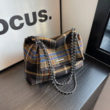 Weiyinxing New Autumn And Winter Style 2024 Vintage Tweed Plaid Tote Women's Bag Is A Wandering Bag, A Handbag Under The Armpit, An Oblique Straddle Bag.