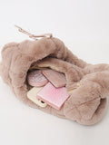 Weiyinxing Version Kosong Niujiao Plush Fold Cloud Bag Autumn And Winter New One-Shoulder Bag Women's Fashionable Plush Bag