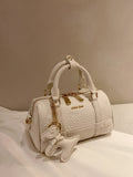 Weiyinxing Wind Chio2nd Sea Manor Pillow Bag 2024 New Bag Female Commuter Handbag One-Shoulder Cross-Body Bag