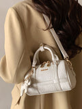 Weiyinxing Wind Chio2nd Sea Manor Pillow Bag 2024 New Bag Female Commuter Handbag One-Shoulder Cross-Body Bag