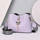 Weiyinxing Chen Female Bag] 2024 New Bow Knot Shell Bag Simple Large Capacity Fashion Pure Color Cross-Body Bag