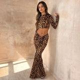Weiyinxing Women's Wear 2024 Autumn / Winter Round Collar Long Sleeve Crop Top Pleated Skirt Skirt Two Sets