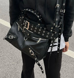 Weiyinxing Rivet Black Tote Bag Women Y2k Grunge Vintage Large Capacity Crossbody Bags Ladies Moto Biker Luxury Designer Handbag