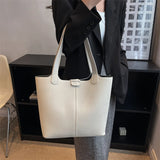 Weiyinxing High Capacity Leather Shoulder Side Bags for Women Winter 2024 Vintage Bucket Bags Lady Designer Handbags and Purses