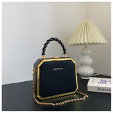 Weiyinxing Bags on Sale 2024 High Quality Westernized Minimalist and Versatile High-end Box Bag New Exquisite Chain Crossbody Bag