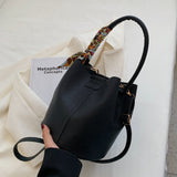 Weiyinxing Bucket Bag Women's High-capacity Handbags 2023 Korean Version Fashion Advanced Texture Silk Scarf Handheld Bucket Bags Niche
