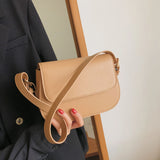 Weiyinxing Texture Retro Small Saddle Bag Women 2024 New Popular All-Match Messenger Bag Fashion Underarm Bags Square Sling Bag