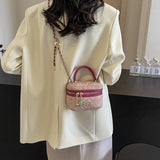 Weiyinxing Summer Lingge Small Fragrant Style Handbag Retro High end Simple Shoulder Bag French Small Crowd Chain Crossbody Bucket Bag