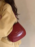 Weiyinxing Vintage Red Handbag Women Retro High Street New Leather Chic Saddle Bag Bolso Mujer Female Elegant Burgundy Bag Purse