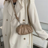 Weiyinxing Shoulder Bag Metal Clip Buckle Women Shoulder Handbags Shell Shape Small Leather Pleated Cloud Lady Purse for Travel Dating
