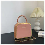 Weiyinxing Bags on Sale 2024 High Quality Westernized Minimalist and Versatile High-end Box Bag New Exquisite Chain Crossbody Bag