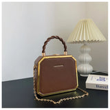 Weiyinxing Bags on Sale 2024 High Quality Westernized Minimalist and Versatile High-end Box Bag New Exquisite Chain Crossbody Bag