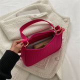 Weiyinxing Armpit Bag 2023 New Women Soft Unlined Cloth Handbags Ladies Niche Design One Shoulder Bag Advanced Texture Saddle Bag