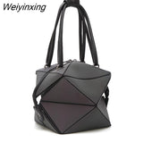 Weiyinxing PU Leather Luminous Handbags for Women 2023 High Quality Geometric Night Light Square Foldable Shoulder Bags