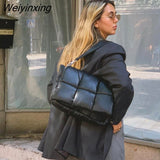 Weiyinxing Padded Women Shoulder Bags Designer Brand Quilted Handbag Luxury Pu Space Cotton Crossbody Bag Large Tote Winter 2023