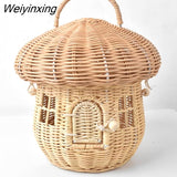 Weiyinxing Rattan Mushroom Basket Bag Designer Wicker Woven Women Handbags Lovely Summer Beach Straw Bag Bali Holiday Box Purses