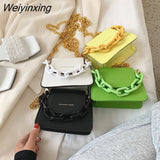 Weiyinxing de couro do plutônio das mulheres moda mini crossbody saco para as mulheres acrílico corrente bolsa de ombro feminina peq