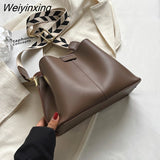 Weiyinxing Designer Wide Strap Bucket Small Women Handbags Autumn 2023 Fashion Simple Large Capacity Ladies Shoulder Crossbody Bags