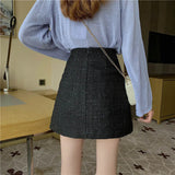 Weiyinxing Elegant Tweed Mini Skirts Women High Waist Pencil Skirt Zipper Autumn A-Line Warp Skirts Black White Plaid Pearls X491