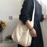 Weiyinxing Cloth Shoulder Bag for Women Vintage Daisy Floral Ladies Small Tote Handbags Retro Flower Female Shopping Messenger Bags
