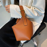 Weiyinxing Small Leather Bucket Crossbody Bags for Women 2023 New Women's Designer Shoulder Handbag and Purses Travel Messenger Bag
