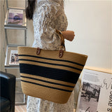 Weiyinxing Bamboo Handle Women Straw Bags Casual Tote Luxury Beach Shoulder Bag Designer Weave Handbags and Purse New Trend Shopper