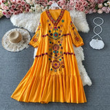 Weiyinxing Vintage Women Dress Floral Embroidery Beach Dress Ladies Short Sleeve V-neck Cotton Linen Bohemia Dresses