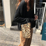 Weiyinxing Leopard Pattern Women Shoulder Bags Fashion Faux Fur Ladies Small Purse Handbags Female Daily Mini Tote Top Handle Bag