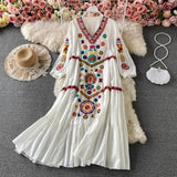 Weiyinxing Vintage Women Dress Floral Embroidery Beach Dress Ladies Short Sleeve V-neck Cotton Linen Bohemia Dresses