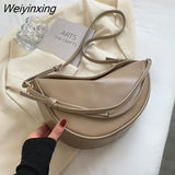 Weiyinxing Handbags for Women PU Leather Banana Crossbody Bags for Women 2023 Fashion Brand Designer Shoulder Bag Women Phone Purses