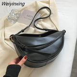 Weiyinxing Handbags for Women PU Leather Banana Crossbody Bags for Women 2023 Fashion Brand Designer Shoulder Bag Women Phone Purses