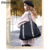 Weiyinxing fashion European and American versatile lightweight one-shoulder nylon large-capacity messenger portable travel bag