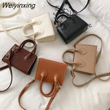 Weiyinxing Sale Fashion Small Square Bag 2023 New Popular Retro Mini Handbag Literary Crowds Shoulder Messenger Female Bag