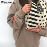Weiyinxing Design Knitted Handbags Wrist Bags For Women Knitted Women's Handbag Ladies Carry Tote bag pouch sac a main femme
