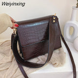 Weiyinxing Pattern PU Leather Crossbody Bags For Women 2023 Wide Shoulder Straps Brand Designer Shoulder Messenger Bag Handbags Totes