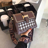 Weiyinxing de luxo feminina com design em lã, bolsa quadrada de ombro em couro pu, bolsa mensageiro de marca elegante, bolsa de celul